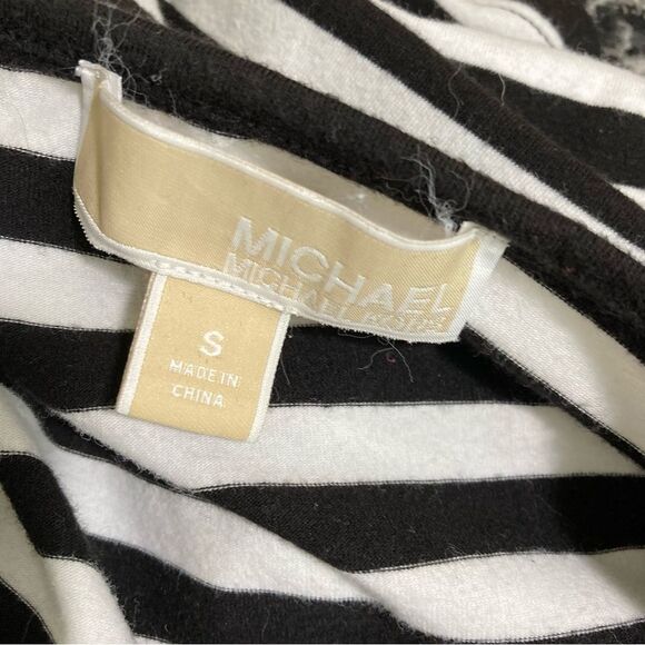 MICHAEL Michael Kors Black and White Striped Zipper Accent Top Small - Picture 9 of 9